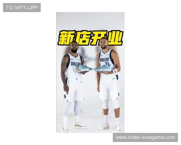 全明星周末落下帷幕，安踏与克莱·汤普森达成终身合同合作，邀请欧文等球星现场助阵