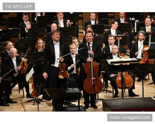 欧冠主题交响音乐会在维也纳举行,纪念赛事历史