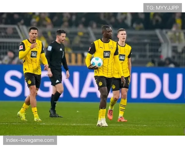 德国足协宣布2026-27赛季起,将在德甲全部球场部署第二代球内传感器,用于更精确的控球数据收集